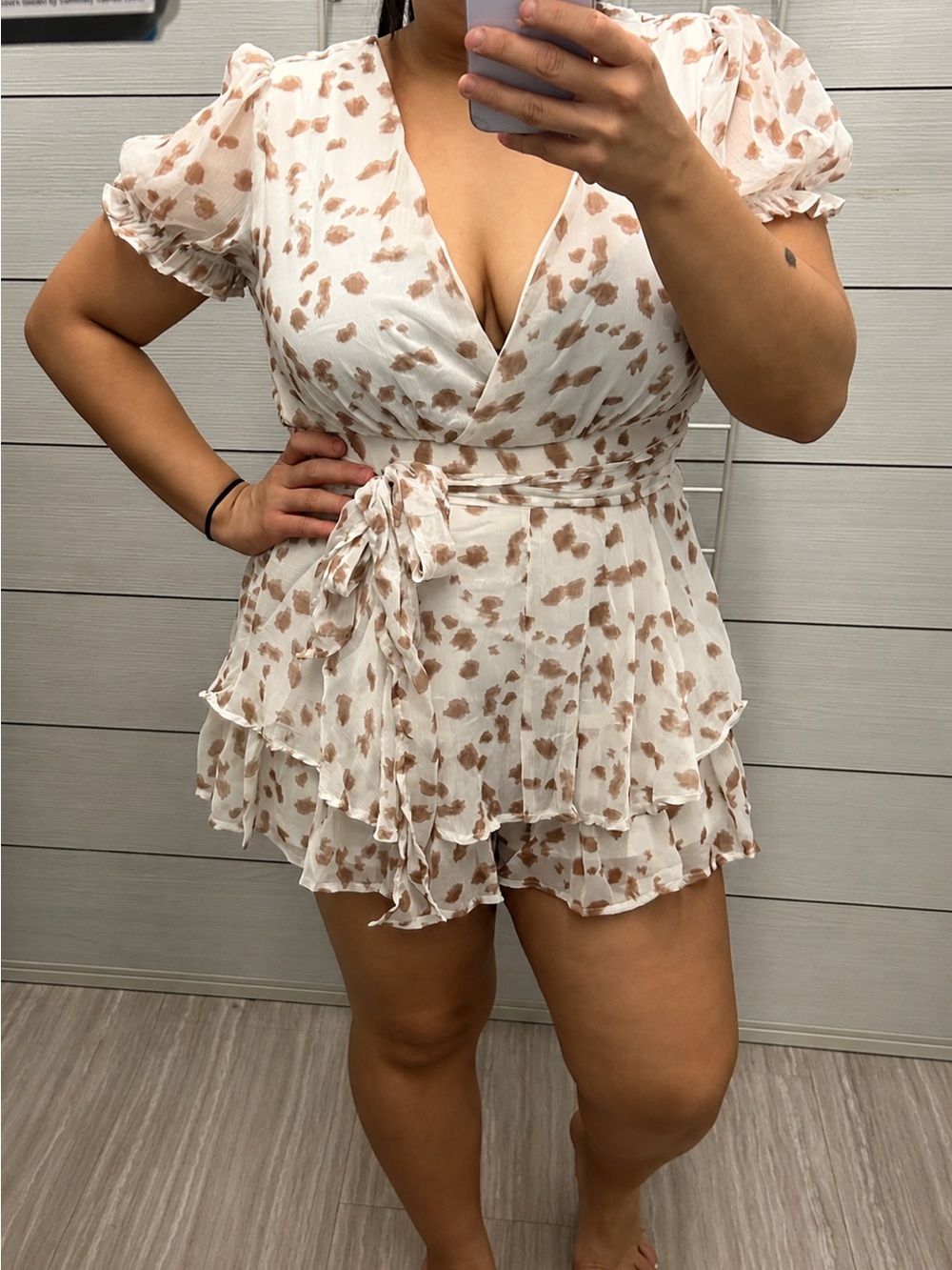 Women's Ruffle Romper - Picture 2 of 5